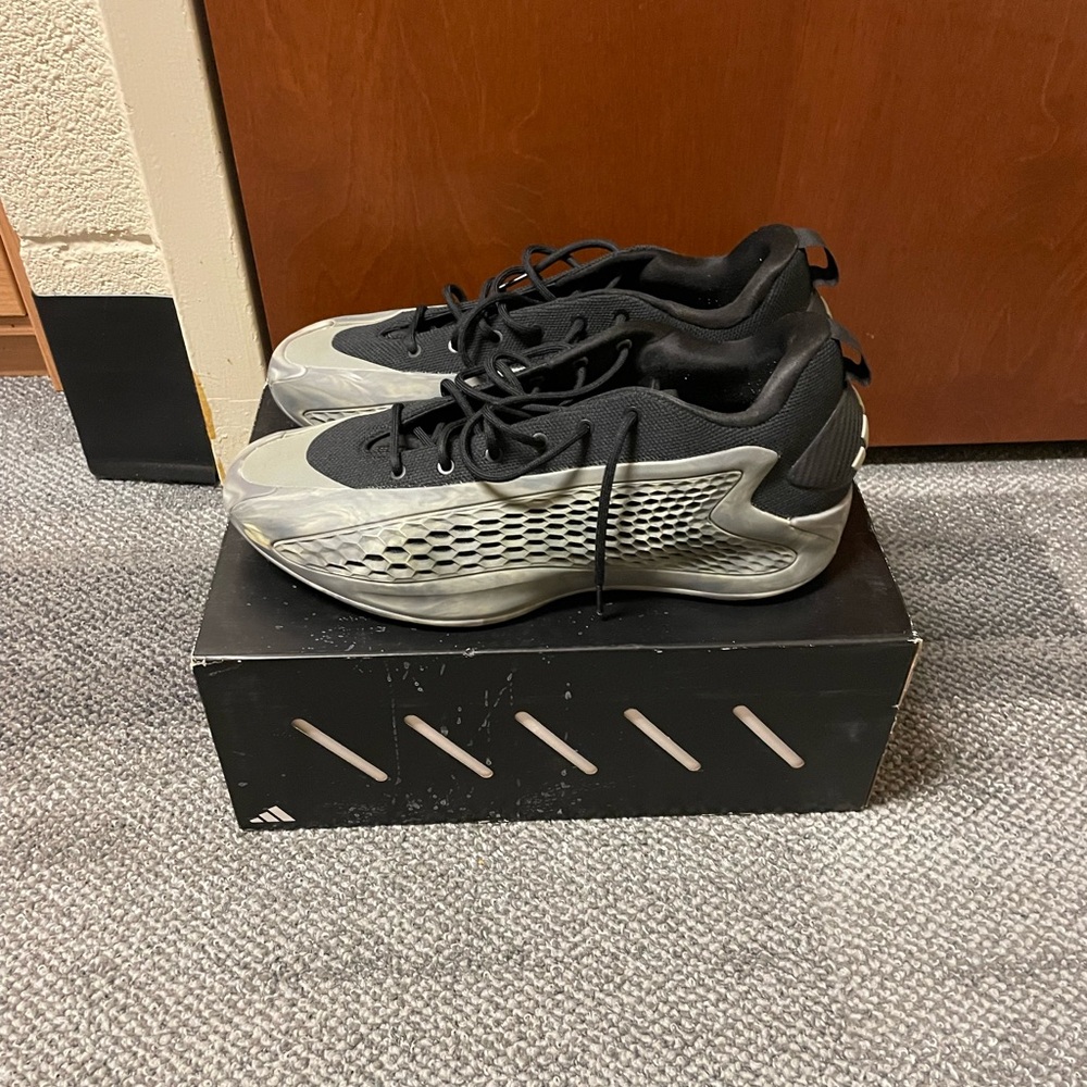 Brand new Ant 1 lows